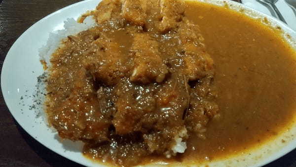 激戦区・南森町の絶品カレー13選！スパイスカレーの名店やあの激辛カレーが食べられる人気店も！