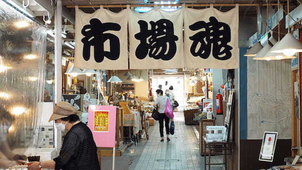 山海の幸と地元の活気を楽しめる、小樽の市場5選