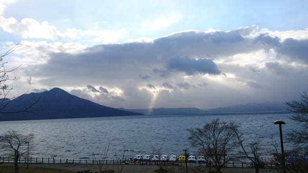 冬には幻想的な氷濤まつりも！【北海道】支笏湖の魅力