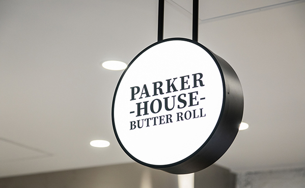 逆転の発想で生まれた絶品バターロール。日本初のバターロール専門店『PARKER HOUSE BUTTER ROLL』