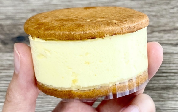 バタービスケットサンド レモン