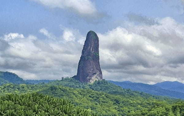 日本人がほとんど知らないアフリカの火山島国【サントメ・プリンシペ】1.png