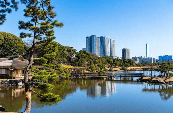 【徹底解説】浜離宮恩賜庭園の魅力とは! 基本情報から都会の真ん中で癒やされる見どころまで