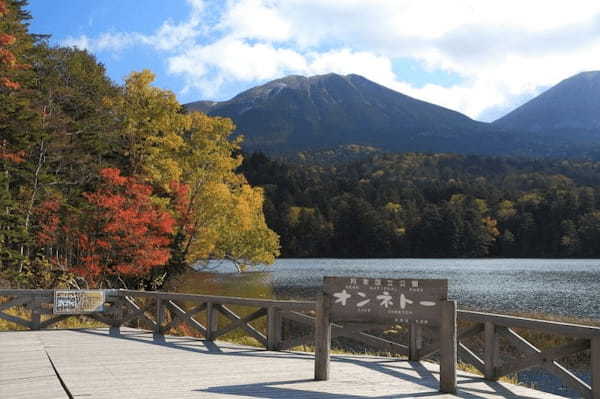 【北海道三大秘湖】の1つ！別名「五色沼」と呼ばれるオンネトーの見どころ紹介1.jpg