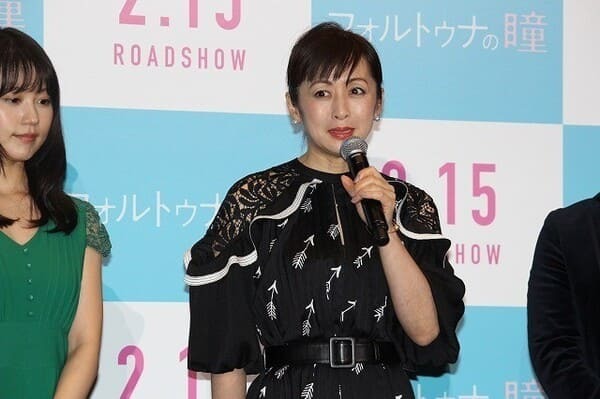 斉藤由貴と夫・小井延安はモルモン教つながり？馴れ初めや子供について調査！