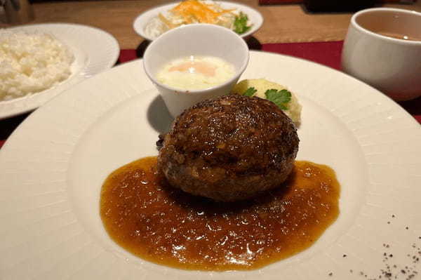 東京駅の絶品ハンバーグランチ7選！駅ナカの人気店やテイクアウトできる店も！