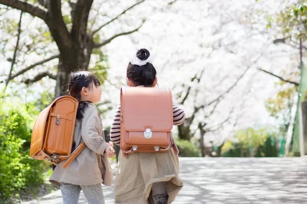 入園式の写真を自分で撮影するには？撮っておきたい桜との入園フォトのコツも紹介！