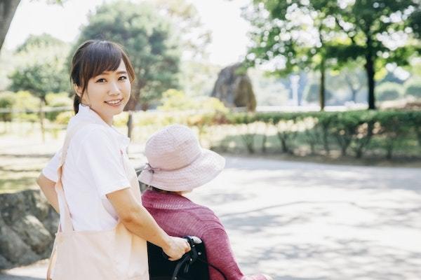 女性が未経験でも長く続けられる仕事5選！取っておきたい資格とは？