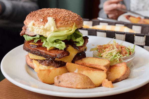 三軒茶屋の本格ハンバーガー11選！肉汁溢れる人気店やテイクアウト可の名店も！