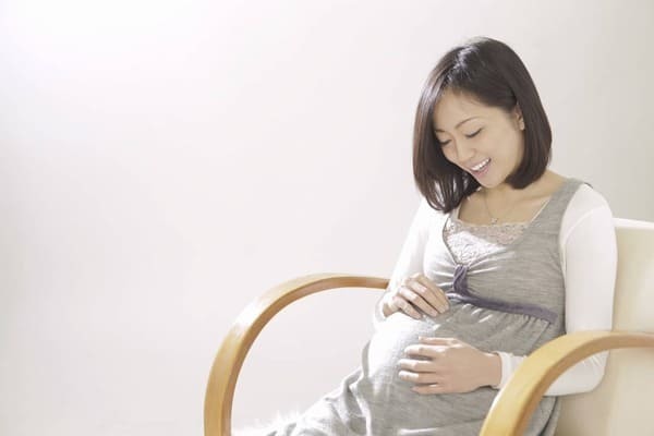 妊娠中のママ・小さい子供におすすめのノンカフェインのお茶は? コンビニでも買える!