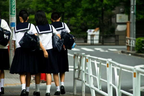 中学同窓会に行きたくない理由とは？格差がやばい！