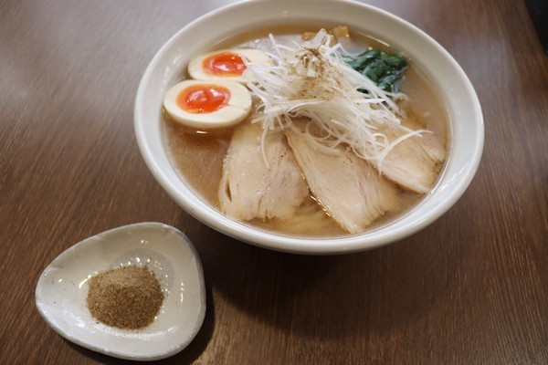 3月末までの期間限定！喜多方ラーメン専門店喜鈴に「あご塩ラーメン」が新登場