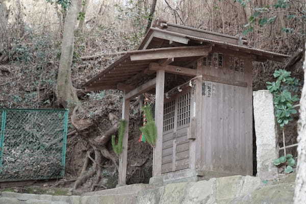 【神奈川・小動神社】神様が大歓迎してくれる神秘的な神社1.jpg