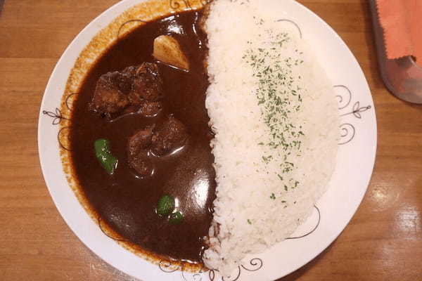 秋葉原の絶品カレーランチ22選！本格スパイスカレーの名店やナン食べ放題の店も！