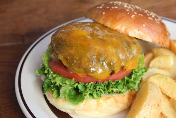 藤沢市の本格ハンバーガー13選！肉汁溢れる人気店やテイクアウト可の名店も！