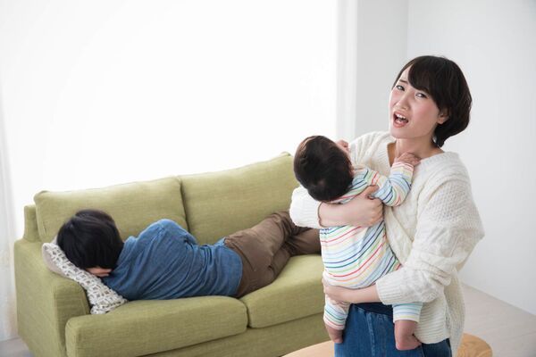 育児しない旦那を変えたい！子育てに無関心な旦那の心理＆イクメンにするコツ