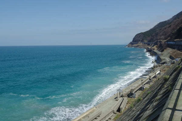 【新潟県】心もお腹も満たされる糸魚川絶景スポットと激旨グルメの旅