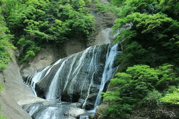 涼をもとめて！夏に行きたい関東の滝12選