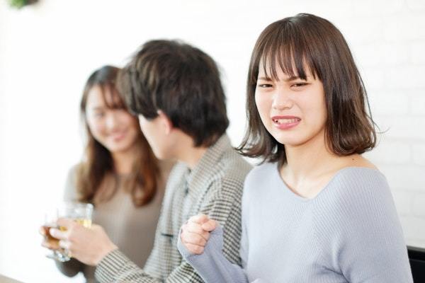 目が大きい人はモテる？目を大きく見せる方法を解説します