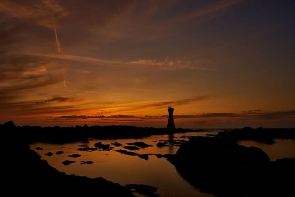 【新潟・佐渡】絶景の夕日が見られるスポット7選