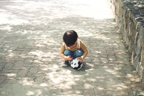 少年サッカーの写真をうまく撮影するコツは？かっこよく見える構図も紹介！