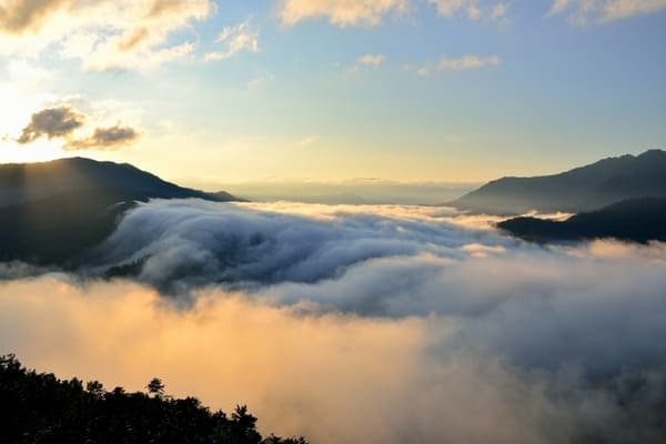 幻想的でうっとり！新潟県で出会える絶景スポット16選