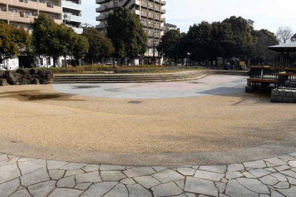 【東京・木場公園】河津桜でお花見♪2月から都心で桜を楽しもう1.jpg