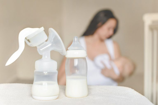 ネットで「母乳」が売買される衝撃。「メルカリ感覚で売っている」女性を直撃した／2021人気記事BEST5