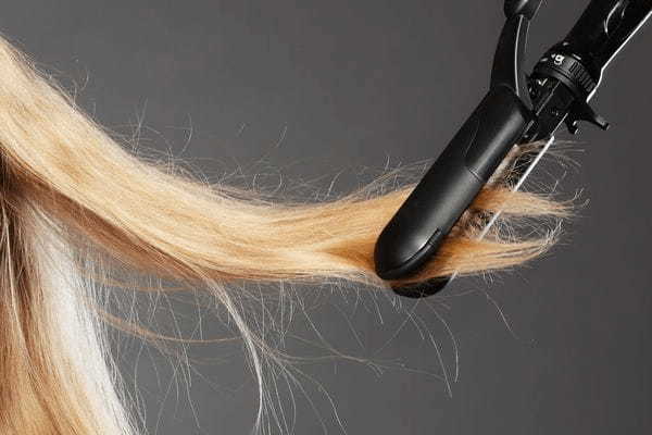 【髪が傷まない方法は？】おすすめのストレートヘアアイロン11選！
