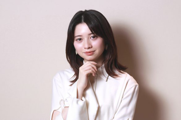 桜田ひよりが丸坊主で、Snow Manと共演「家族みたいだった」