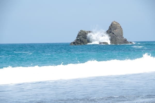 【新潟県】心もお腹も満たされる糸魚川絶景スポットと激旨グルメの旅