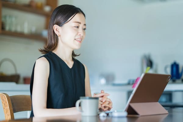 体のラインが出る服が好き！男ウケ抜群のアイテムやブランドを解説