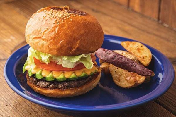 中野の本格ハンバーガー7選!肉汁溢れる人気専門店やテイクアウト可の名店も!