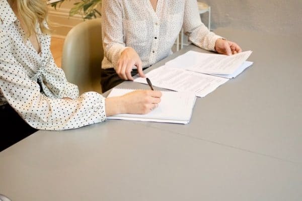 新築祝いに贈るメッセージ例文集。幸せのお祝いに相手に贈る想いを込めた言葉の書き方