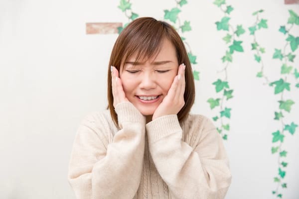 口が小さい人の特徴と性格は？大きくしたい人向け改善策も解説