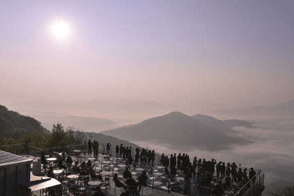 テラス席だけじゃない！雲海テラス「Cloud9」で絶景巡り！【北海道・星野リゾート トマム】1.jpg