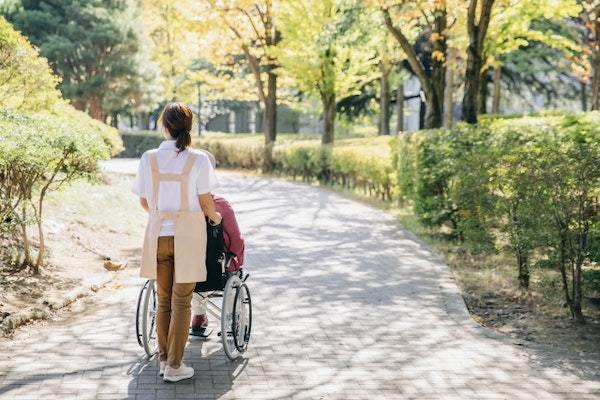 女性が未経験でも長く続けられる仕事5選！取っておきたい資格とは？