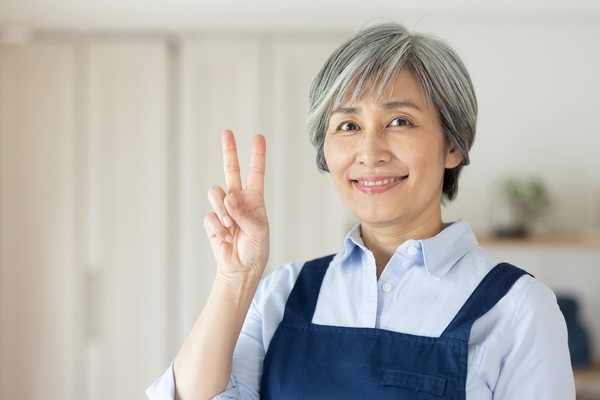 65歳からの仕事はどうする？シニア女性におすすめの求人や探し方のコツまで