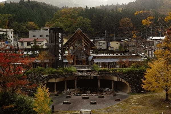 塩原温泉郷いで湯満喫の紅葉ドライブ【栃木】