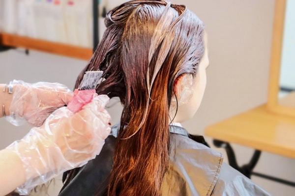 ヘアカラーが一週間で色落ちするって本当？色落ち防止方法6選とは？