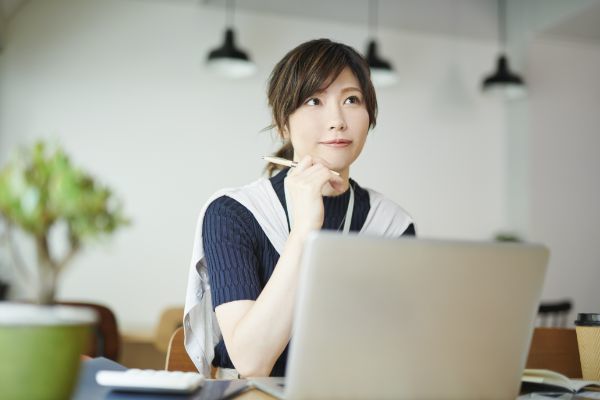 楽天証券のつみたてNISAでおすすめの銘柄を紹介