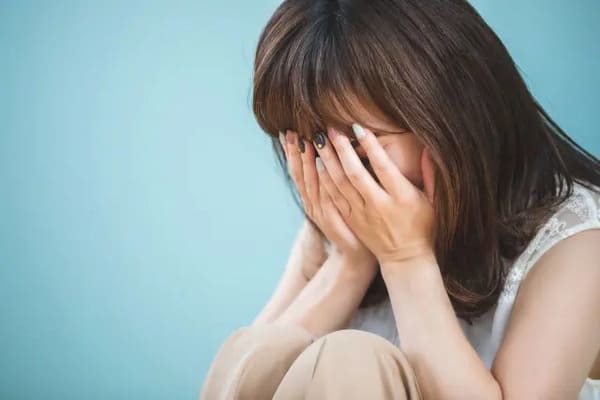 百年の恋が冷めた。男性が一緒にいたくない重い女と軽い女