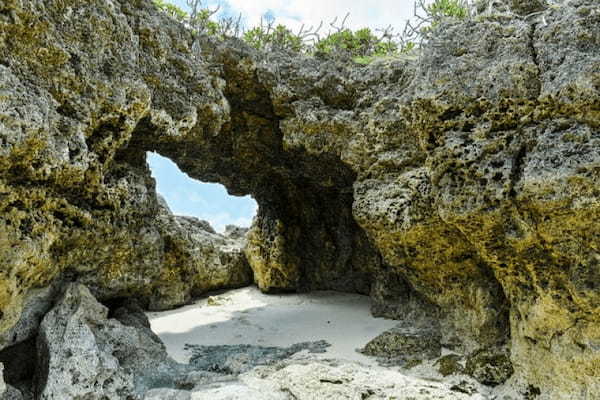 【沖縄】車で行ける離島！エメラルドグリーンの海に囲まれた「古宇利島」を満喫しよう！