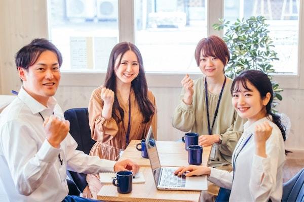 女性の平均年収は手取りでいくら？転職を考えたい高収入職業とは