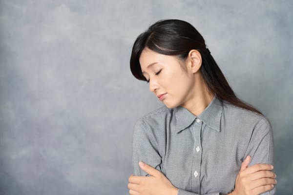 感情がない人は病気！？特徴や失感情症セルフ診断、克服法を解説