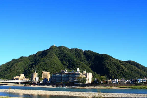 岐阜城に養老天命反転地、養老の滝をめぐる1泊2日おすすめ観光モデルコース【岐阜】