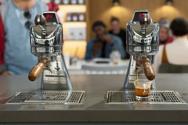 【カナダ・トロント発】数々の賞に輝くコーヒーロースター『PILOT COFFEE ROASTERS（パイロット・コーヒーロースターズ）』