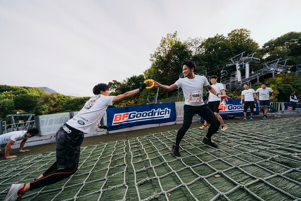 5月22日開催！ラージヒル逆走400m走「Red Bull 400」参加者募集中