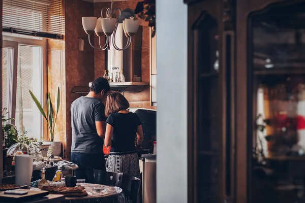 愛妻家の男とは?特徴は?浮気しないの?芸人だと誰?