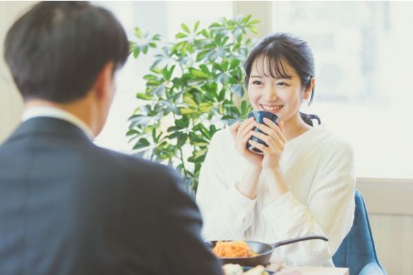 付き合う前のデートにおすすめの場所や服装は？恋を成功させるコツも